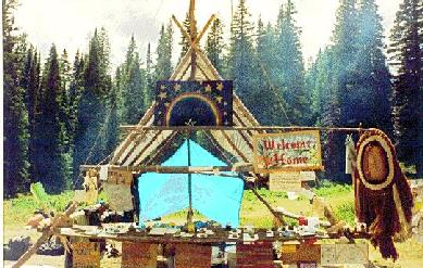 Too bad you can't see this, it's a beautiful
picture of the Welcome Home tent from the 1992 Colorado National
